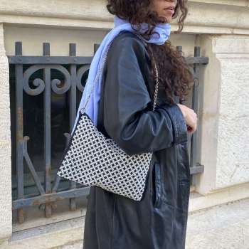 Τσάντα ώμου κεντημένη μαύρο-ανοιχτό γκρι