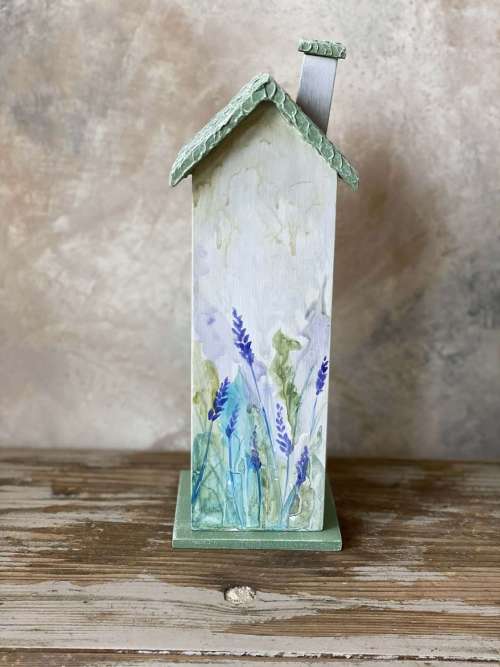 κουμπαράς με λεβάντες