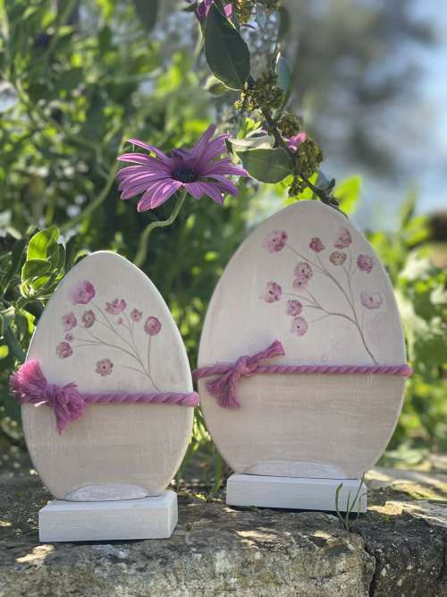 αυγά σετ με μωβ λουλούδια