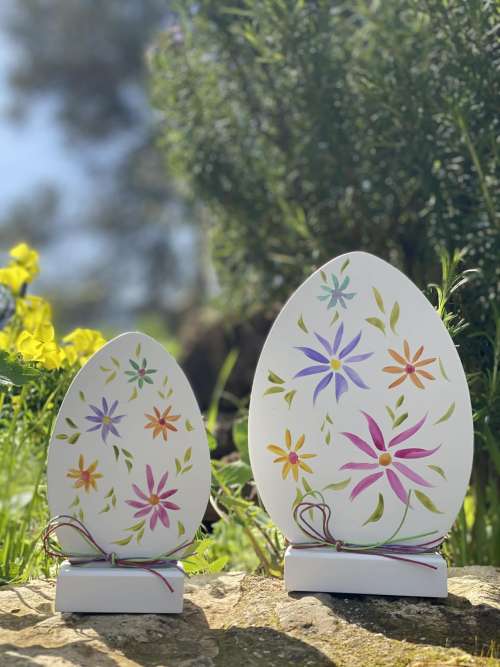 αυγά σετ με πολύχρωμα λουλούδια